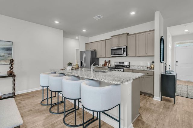 683 Ladywood Drive, Summerville, SC 29486