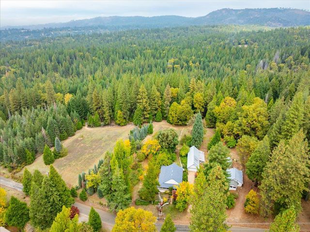9501 Grizzly Flat Rd, Grizzly Flats, CA 95636