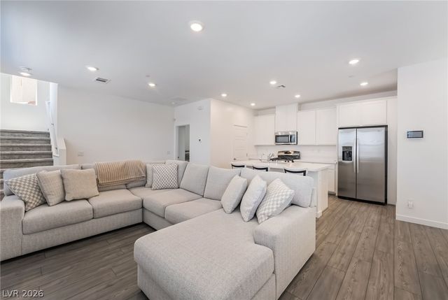 195 Ansley Park Drive, Henderson, NV 89015