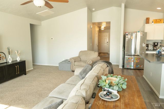 1680 SW Levant Way, Mountain Home, ID 83647