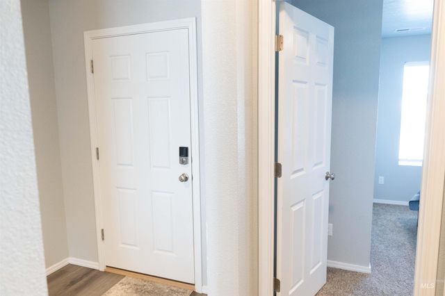 1680 SW Levant Way, Mountain Home, ID 83647