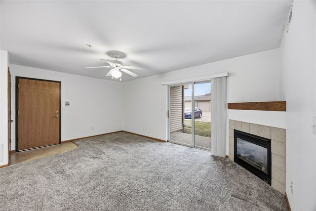 1010 240th St 1, North Liberty, IA 52317