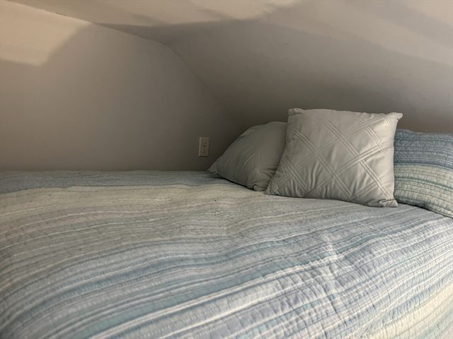 1706 Route 6a 18, Dennis, MA 02641