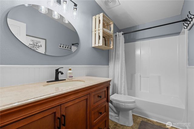 22408 65th Avenue E, Spanaway, WA 98387