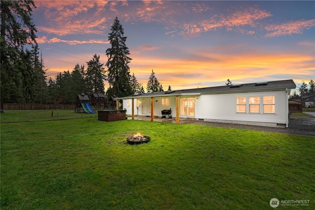 22408 65th Avenue E, Spanaway, WA 98387