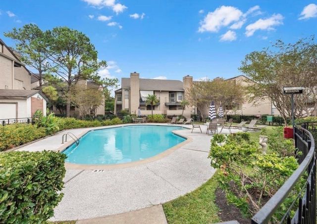 2021 Spenwick Drive 216, Houston, TX 77055