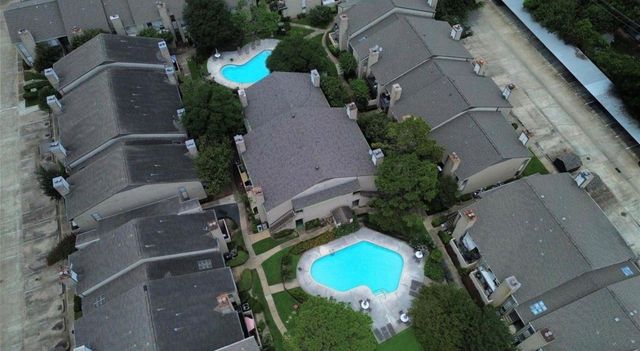 2021 Spenwick Drive 216, Houston, TX 77055