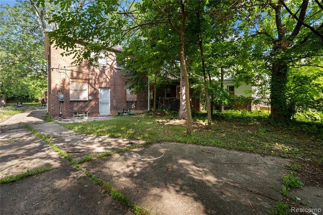 10438 Wayburn Street, Detroit, MI 48224