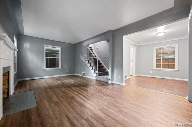 10438 Wayburn Street, Detroit, MI 48224