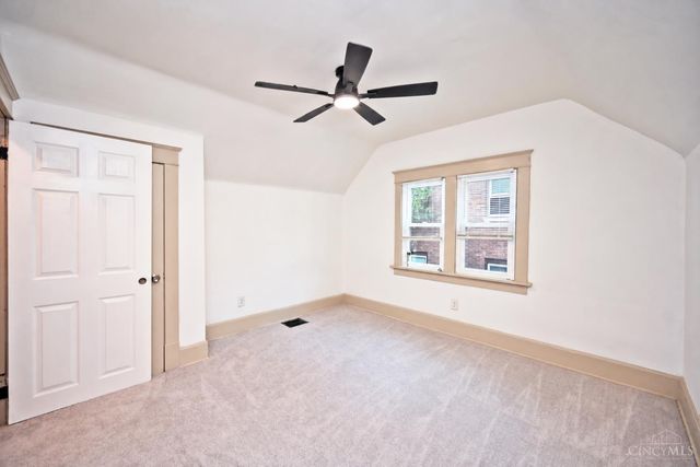 395 Elberon Avenue, Cincinnati, OH 45205