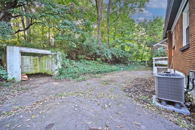 395 Elberon Avenue, Cincinnati, OH 45205