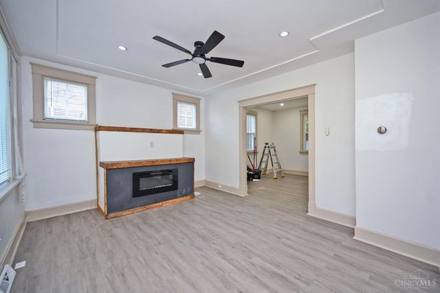 395 Elberon Avenue, Cincinnati, OH 45205