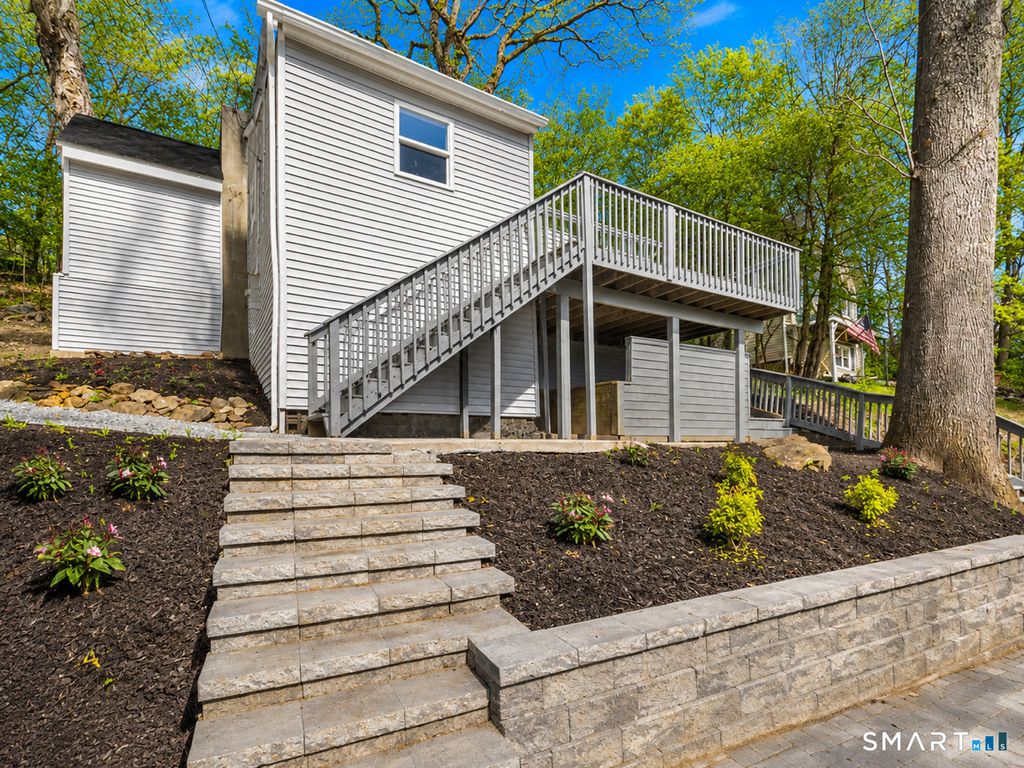 3 Orchard Drive, Danbury, CT 06811