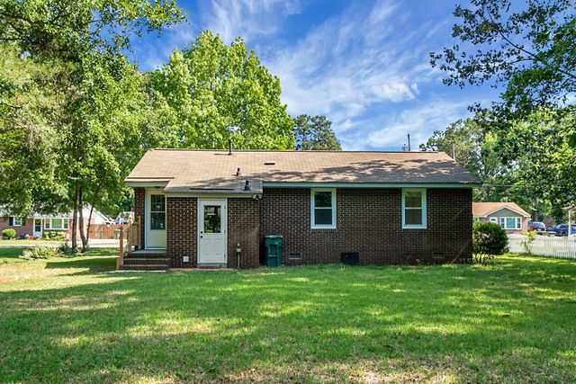 210 Laurel Avenue, Goose Creek, SC 29445