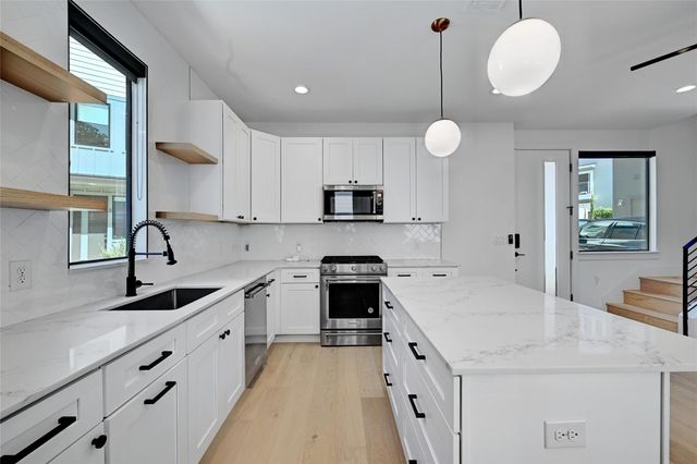 1140 Webberville RD 9, Austin, TX 78721