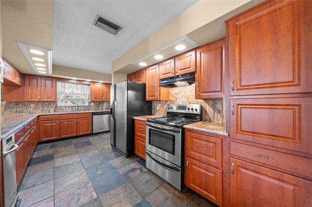 1770 PLEASANT HILL ROAD, Kissimmee, FL 34746