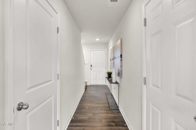 229 Wisteria Drive, Bluff City, TN 37618