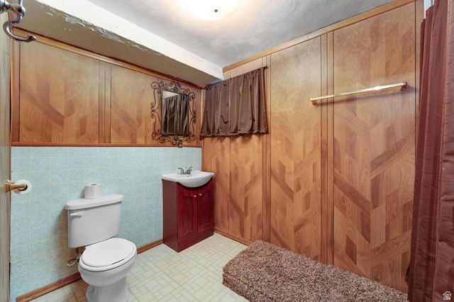 1123 E SEGO LILY DR, White City, UT 84094