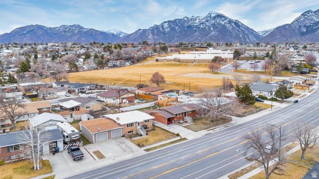 1123 E SEGO LILY DR, White City, UT 84094