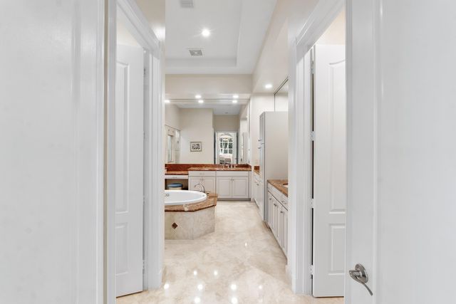 7169 NW 127th Way, Parkland, FL 33076