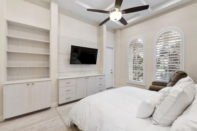 7169 NW 127th Way, Parkland, FL 33076