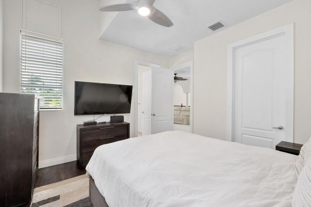 7169 NW 127th Way, Parkland, FL 33076