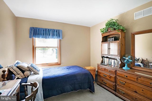 2125 ROBIN DR, Warrington, PA 18976