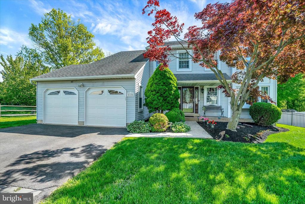 2125 ROBIN DR, Warrington, PA 18976