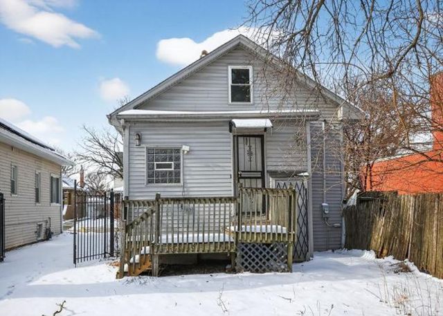 1917 S 9th Avenue, Maywood, IL 60153