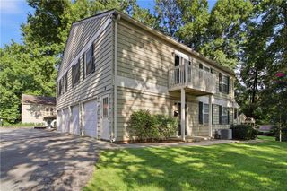 1329 Surrey Lane SW 7, Marietta, GA 30008