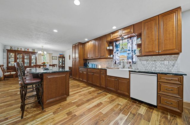 4651 E National Road, Springfield, OH 45505