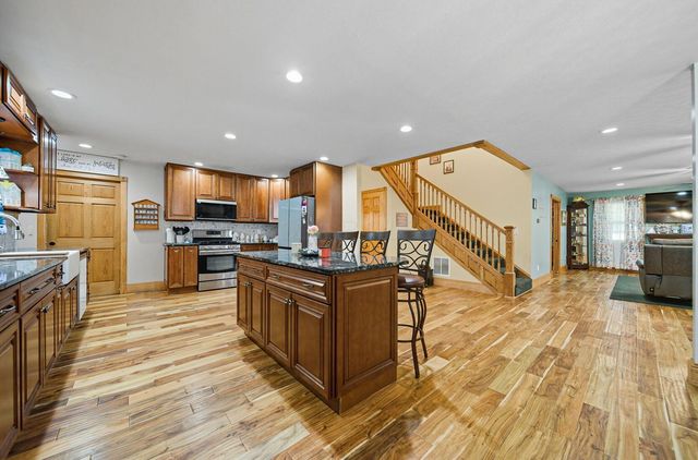 4651 E National Road, Springfield, OH 45505