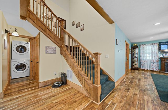 4651 E National Road, Springfield, OH 45505