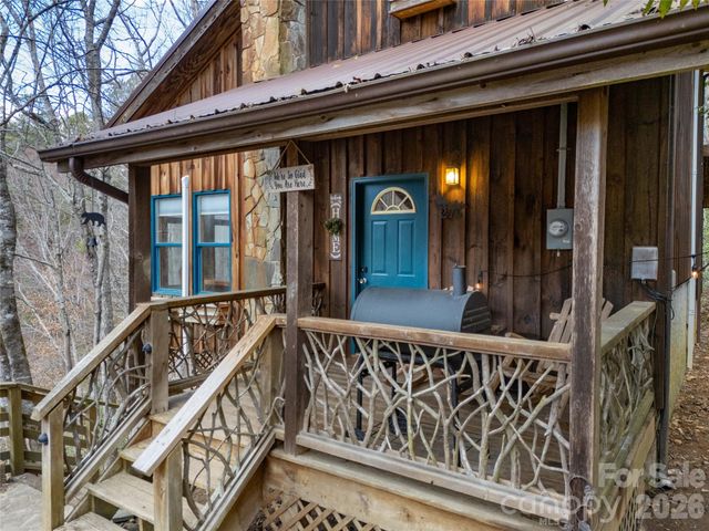 275 Conard Circle, Bryson City, NC 28713