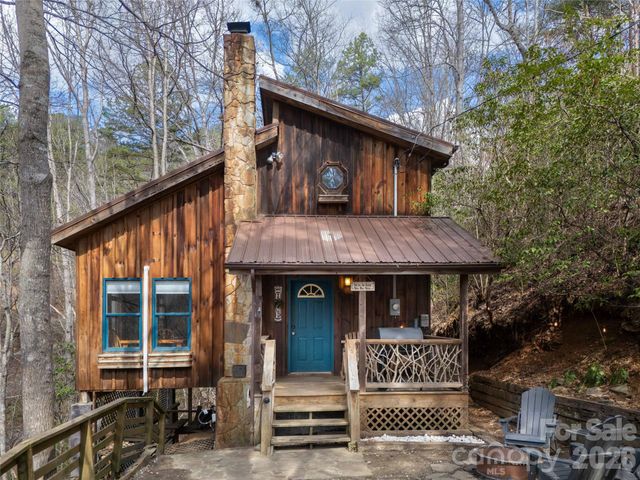 275 Conard Circle, Bryson City, NC 28713