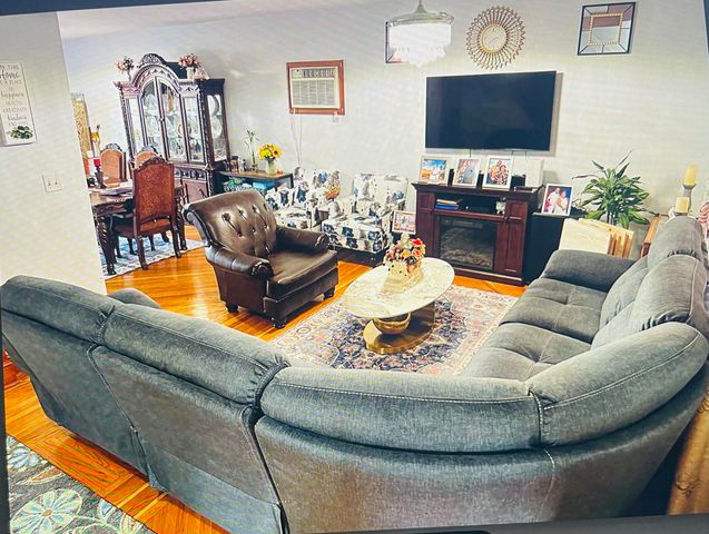 127 WEST 55TH ST, Bayonne, NJ 07002