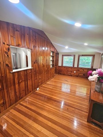 1115 Old Connecticut Path, Framingham, MA 01701