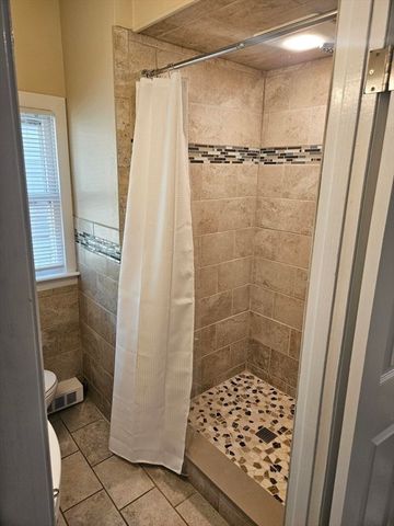 1115 Old Connecticut Path, Framingham, MA 01701