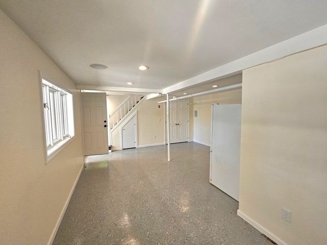 1115 Old Connecticut Path, Framingham, MA 01701