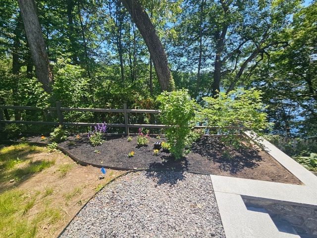 1115 Old Connecticut Path, Framingham, MA 01701