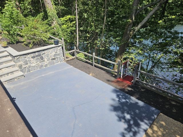 1115 Old Connecticut Path, Framingham, MA 01701