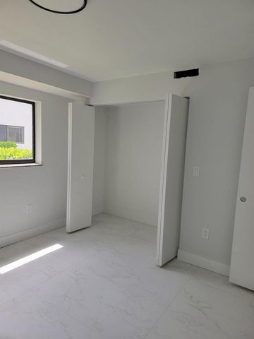 240 SW 7th Street 9, Boca Raton, FL 33432