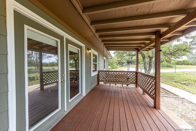154 Linda Dr, Canyon Lake, TX 78133