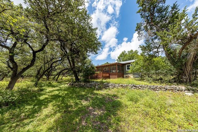 154 Linda Dr, Canyon Lake, TX 78133