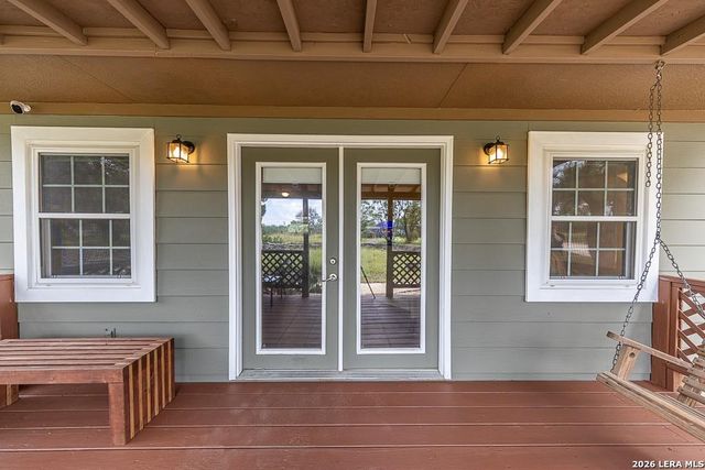 154 Linda Dr, Canyon Lake, TX 78133