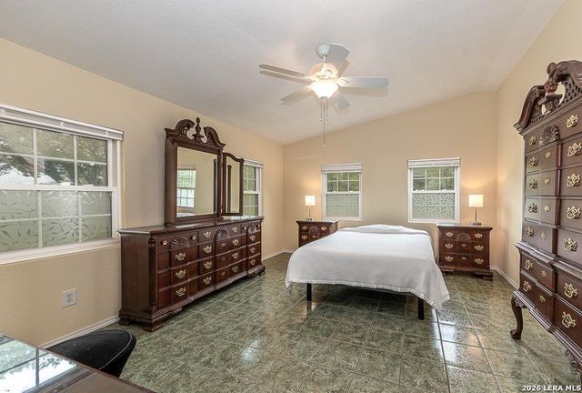 154 Linda Dr, Canyon Lake, TX 78133