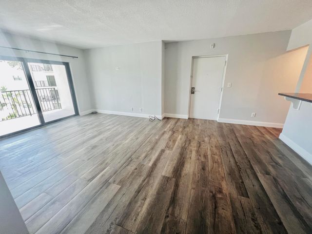 1000 River Reach Drive 320, Fort Lauderdale, FL 33315