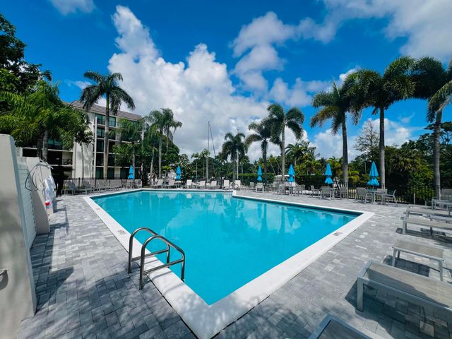 1000 River Reach Drive 320, Fort Lauderdale, FL 33315