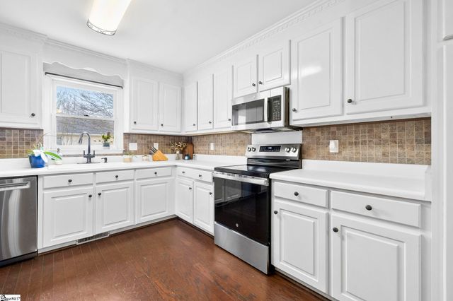 100 Tearose Lane, Simpsonville, SC 29681