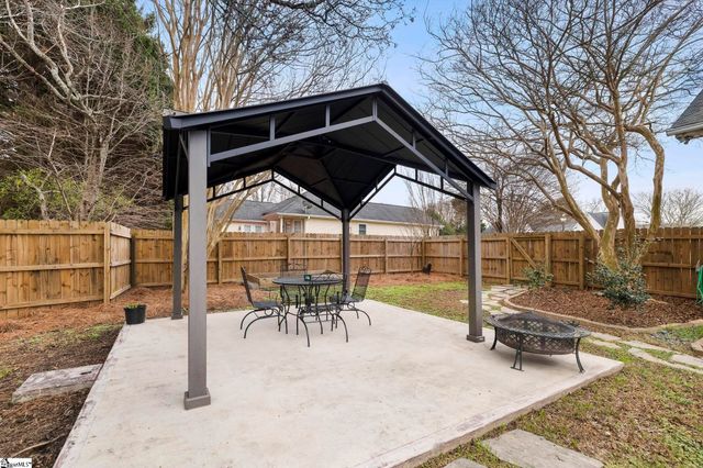 100 Tearose Lane, Simpsonville, SC 29681